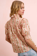 Load image into Gallery viewer, RED FLORAL PUFF SLEEVE TOP
