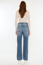 Load image into Gallery viewer, INDIE HIGH RISE BOYFRIEND JEANS
