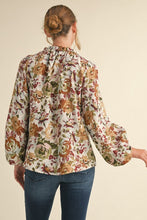 Load image into Gallery viewer, OLIVE ROSE TOP
