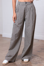 Load image into Gallery viewer, BLACK PLAID TROUSER
