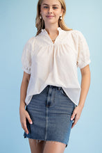 Load image into Gallery viewer, CREAM EMBROIDERED TOP
