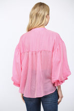 Load image into Gallery viewer, PINK PINSTRIPE BUBBLE SLEEVE BLOUSE
