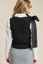 Load image into Gallery viewer, BLACK SHOULDER BOW SWEATER VEST
