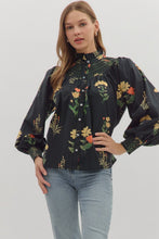 Load image into Gallery viewer, BLACK SMOCKED BLOUSE
