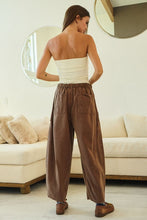 Load image into Gallery viewer, MOCHA VINTAGE WASH PANTS

