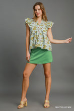 Load image into Gallery viewer, CHIC BLOOM BLOUSE
