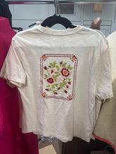 Load image into Gallery viewer, CREAM EMBROIDERED TEE
