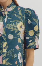 Load image into Gallery viewer, TEAL FLORAL BLOUSE
