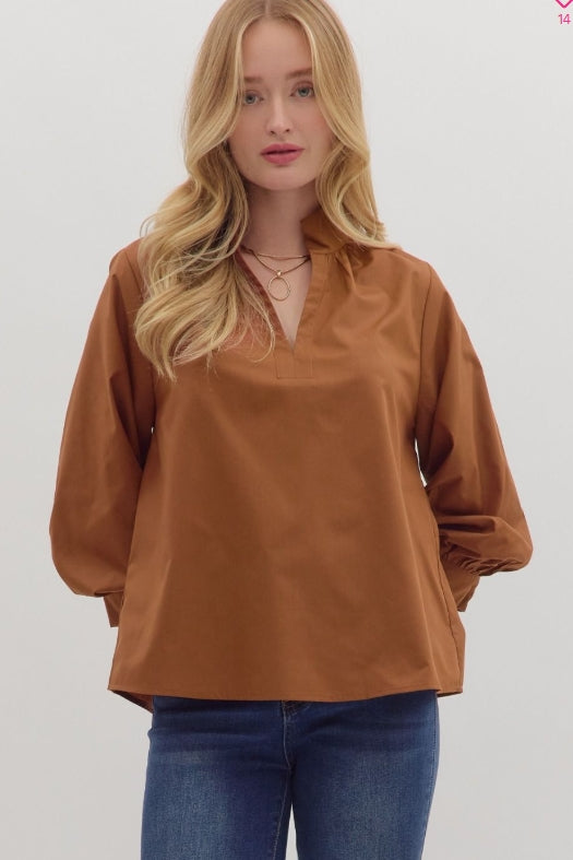 CARMEL SPLIT NECK BLOUSE
