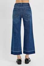 Load image into Gallery viewer, RISEN JEANS PWC21048
